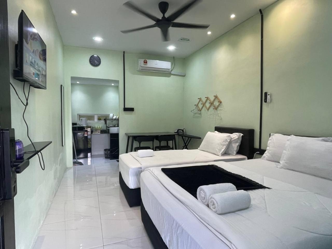 Ar Homestay & Roomestay Merlimau Екстериор снимка